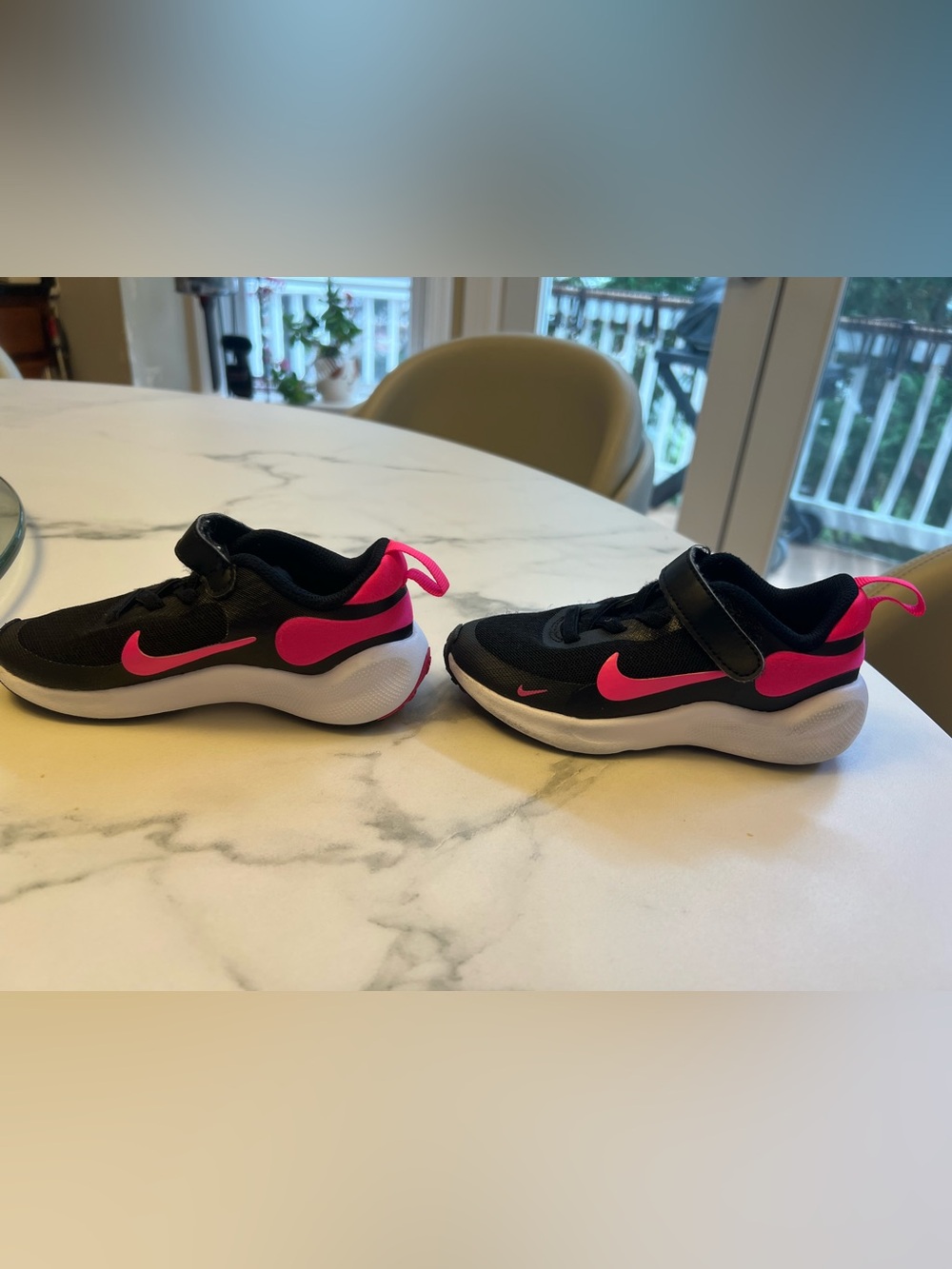 Nike Kids 9C Black Sneakers with Pink Swoosh and heel detail